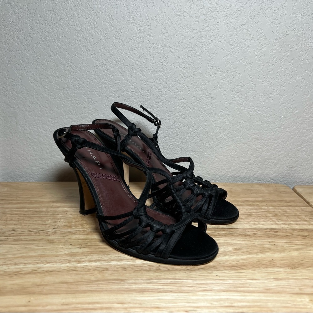 Tahari slingback heel 6